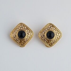 Vendome Earrings Gold Tone Large Diamond Mesh Design Black Glass Cabochon Center